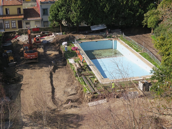 Piscina em obras